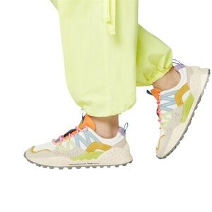 NWT Flower Mountain Washi Sneakers in Beige/White/Multi - Women US7/EU38/UK5.0